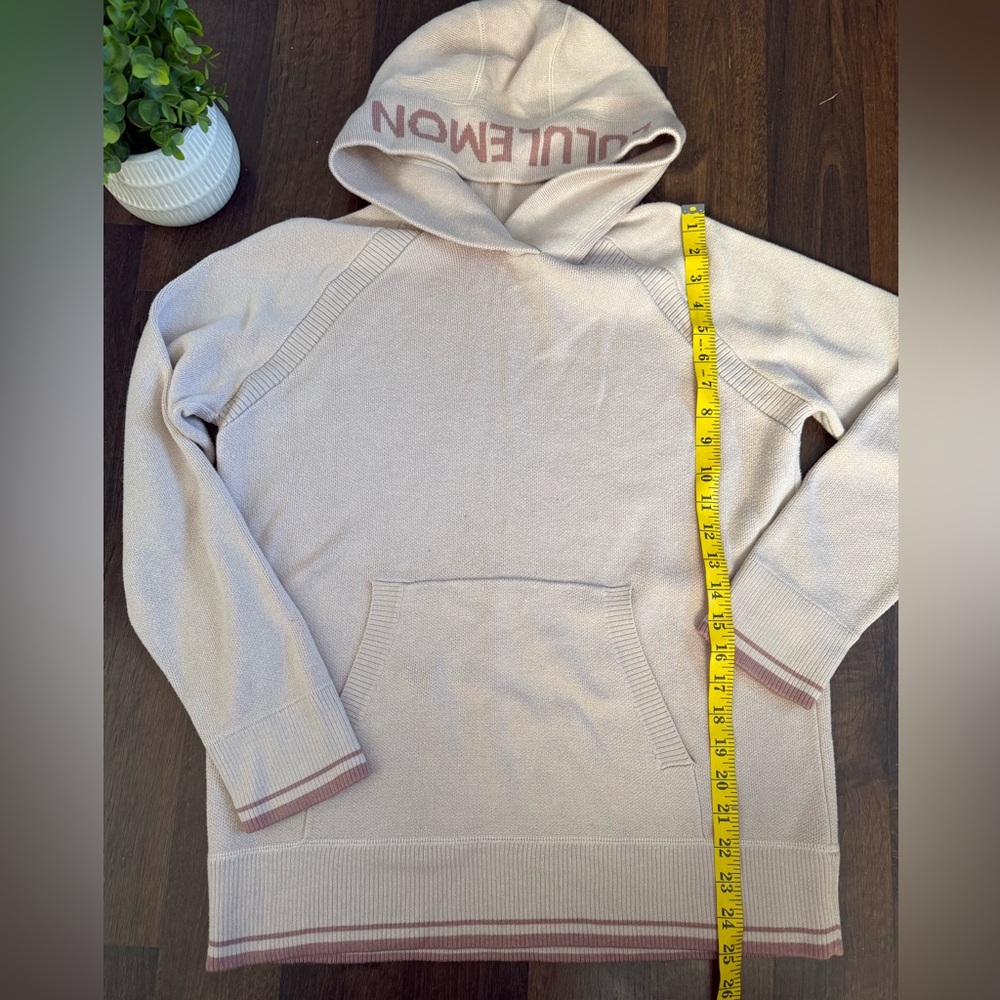 Lululemon Soothe Away Hoodie - Picture 11 of 14